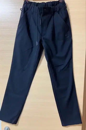 [르꼬끄 스포르티브] 여성용 골프 팬츠 다크 네이비 M 스트레치