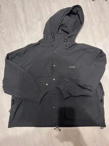 ALOUND 블랙 나일론 자켓