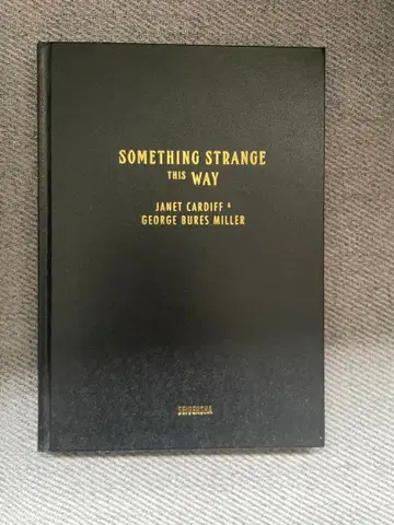 자넷 카디프 조지 퓨리스 거울 도록