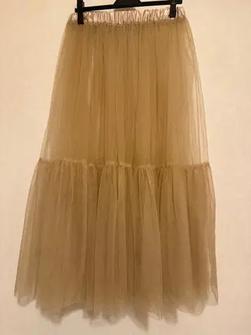 로이스크레용 쉬폰 스커트