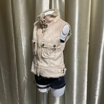 스웨이드 느낌 베스트 보아 기믹 페어리 그런지