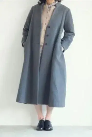 l'atelier du savon 롱 코트 뷔르데사봉