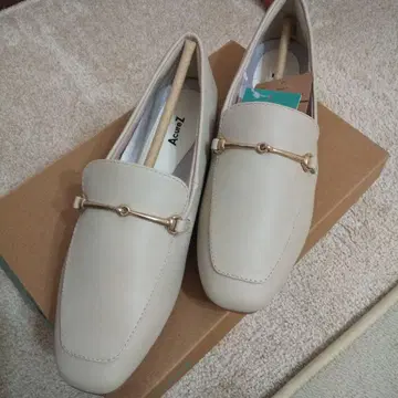 Acurez 로퍼 아이보리