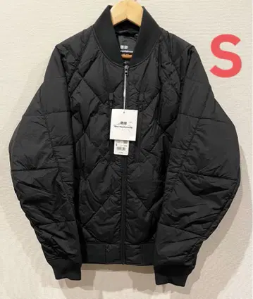 UNIQLO 화이트 마운티니어링 리사이클 하이브리드 다운 자켓 블랙 S