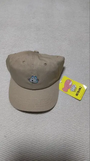 11마리 고양이 베이지 야구 모자