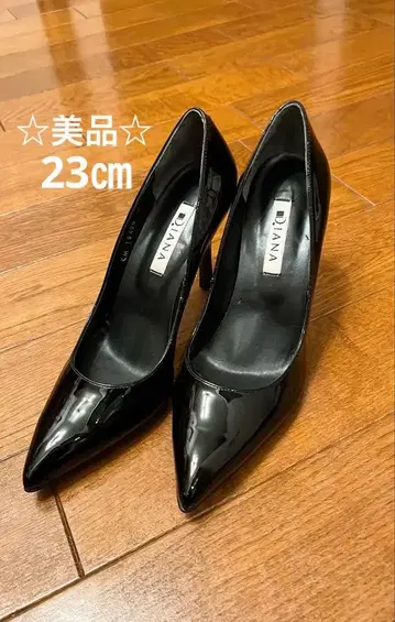 DIANA (다이애나) 펌프스 에나멜 블랙 23cm 새상품급