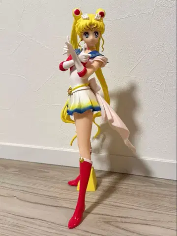 세일러문 글리터 글래머러스 츠키노 우사기 피규어