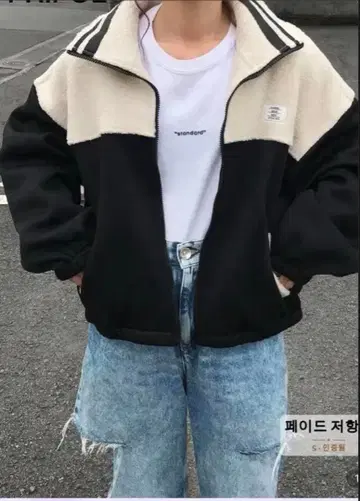 FRIFUL 바이컬러 M 사이즈 양가죽 자켓 여성용 캐주얼