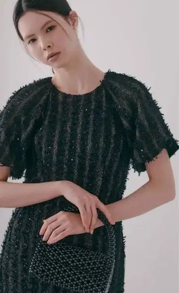 kaene 볼륨 슬리브 올 레이스 드레스