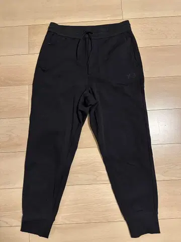 Y-3 블랙 조거 팬츠 S 사이즈