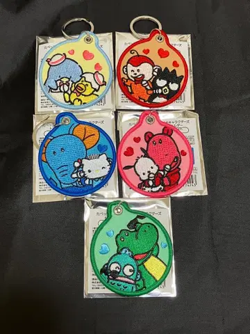 타베코 동물 x 산리오 캐릭터즈 자수 키링 5개 세트