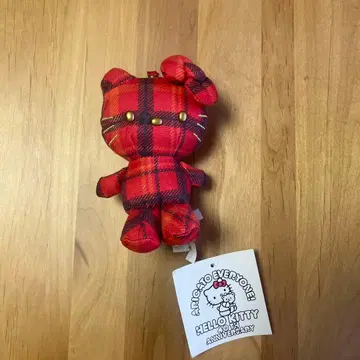 [ 새상품 미사용 ] 헬로키티 Kitty 40주년 봉제 인형 키링