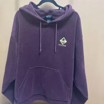 SURF N SEA 플리스 후드티 크림슨 컬러