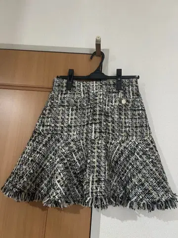 LILY BROWN ] 릴리 브라운 프린지 트위드 미니 스커트 1 사이즈