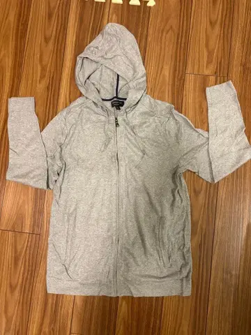 바나리파 캐시미어 혼방 지퍼 후드티 스웨터