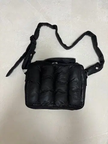 Calin 마더백 블랙