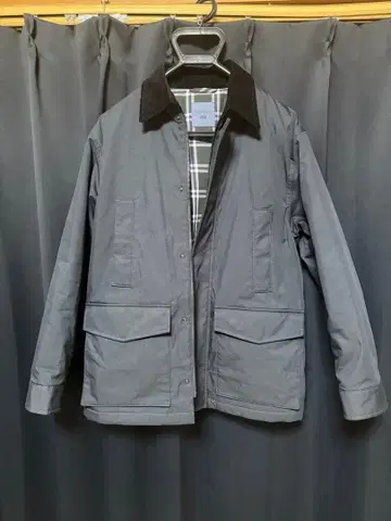 유니클로 퍼프테크 유틸리티 자켓 M 그레이