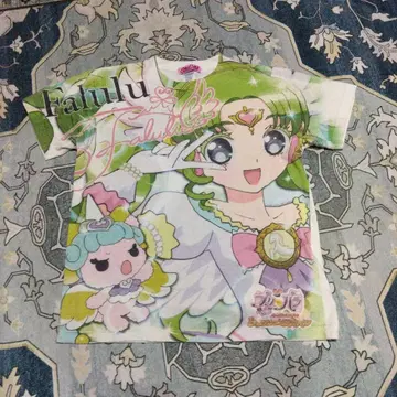 프리파라 파루루 풀 그래픽 티셔츠 M 사이즈