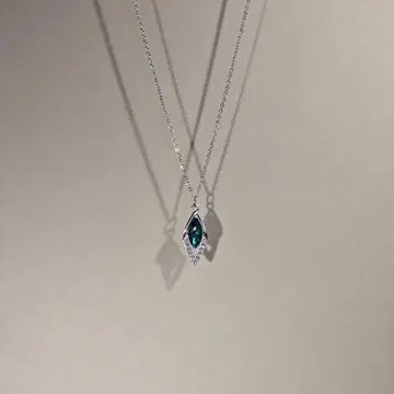 실버 마르키즈컷 그린 목걸이