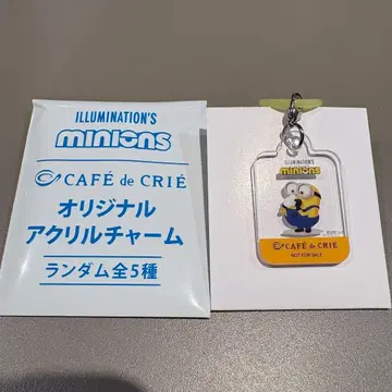카페 드 크리에 미니언 콜라보 아크릴 참 밥