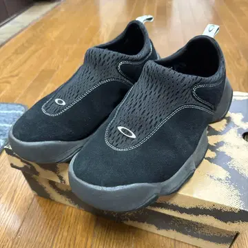 Oakley 브레인 데드 스니커즈 26cm