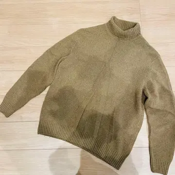 ZARA XL 터틀넥 스웨터 베이지
