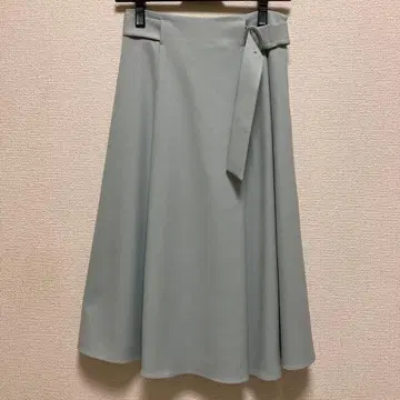 민트 그린 플레어 스커트 벨트 포함