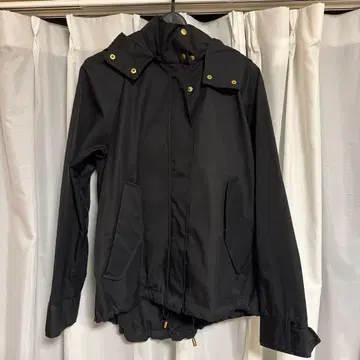 마운틴 후드티 BARNYARDSTORM