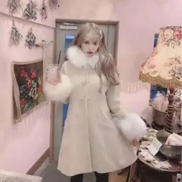 Swankiss 스완키스 비쥬 코트