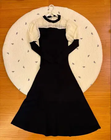 PROPORTION BODY DRESSING 니트 원피스