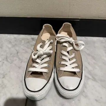 컨버스 스니커즈