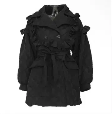 프릴 장식 블랙 퀼팅 자켓