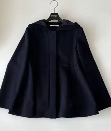 FOXY 후드 부착 숏 기장 자켓 코트 미드나잇 블루 38