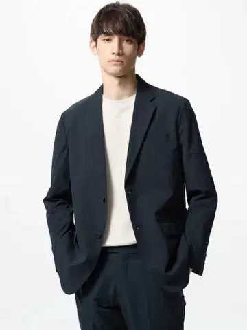 새상품급 유니클로 감동 자켓 2WAY 스트레치 코튼라이크 네이비 XL