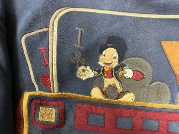 ICEBERG 아이스버그 디즈니 캐릭터 스웨터