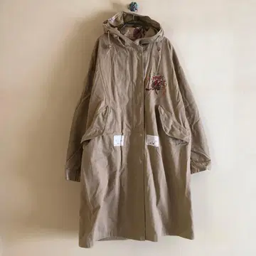 핑크하우스 코트 꽃 자수