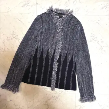 EMPORIO ARMANI 스트라이프 트위드 자켓 40 사이즈