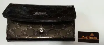 Raffinato 로즈 패턴 장지갑 블랙