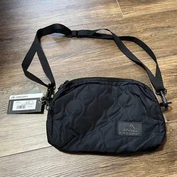 GREGORY 그레고리 퀼팅 숄더백 블랙
