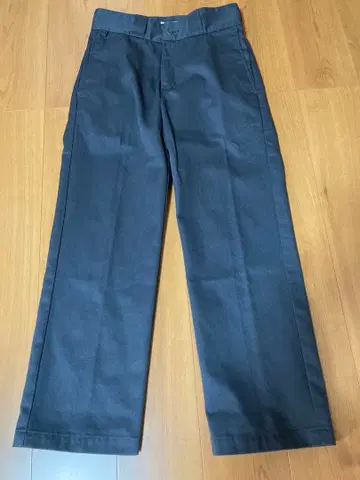 재팬 블루진스 워크 팬츠 색상 그레이