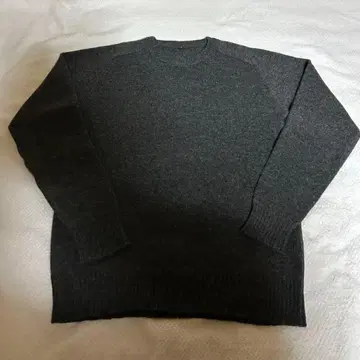 다크 그레이 니트 알파카 혼방 스웨터 M 사이즈
