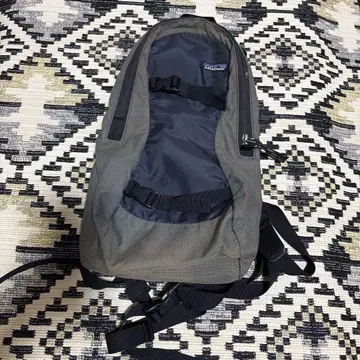 patagonia 백팩 그레이