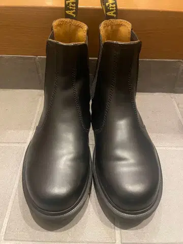 닥터마틴 첼시 부츠 MONO 2976