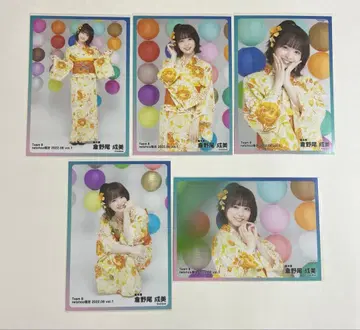 AKB48 쿠라노오 나루미의 브로마이드입니다.