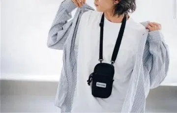 뉴발란스 브리핑 파우치 백