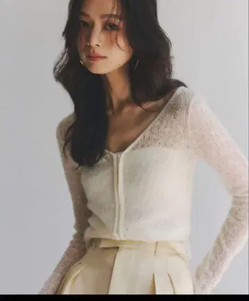 anuans 아뉴앙스 울 레이스 니트탑