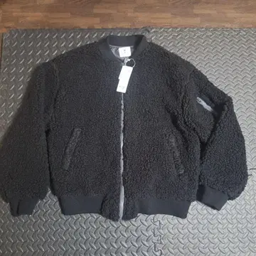 새상품! LBC 보아 자켓 M 사이즈 블랙