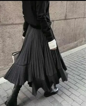 블랙 플레어 롱 스커트