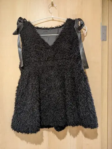 GRL V넥 리본 퍼 페플럼 튜닉 (gn333)