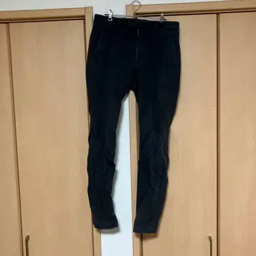 BEAUTY&YOUTH 차콜 그레이 치노 팬츠 S